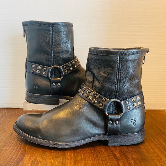 Frye Shoes - Frye Black Leather Boots Women's 10.